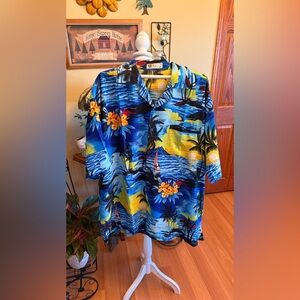 NWOT Tropical Blue Hawaiian Shirt 4xl Short Sleeves Island Vibe